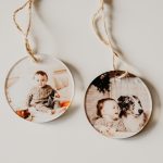 🎄 Bola de árbol de metacrilato – Dos caras (7 cm)